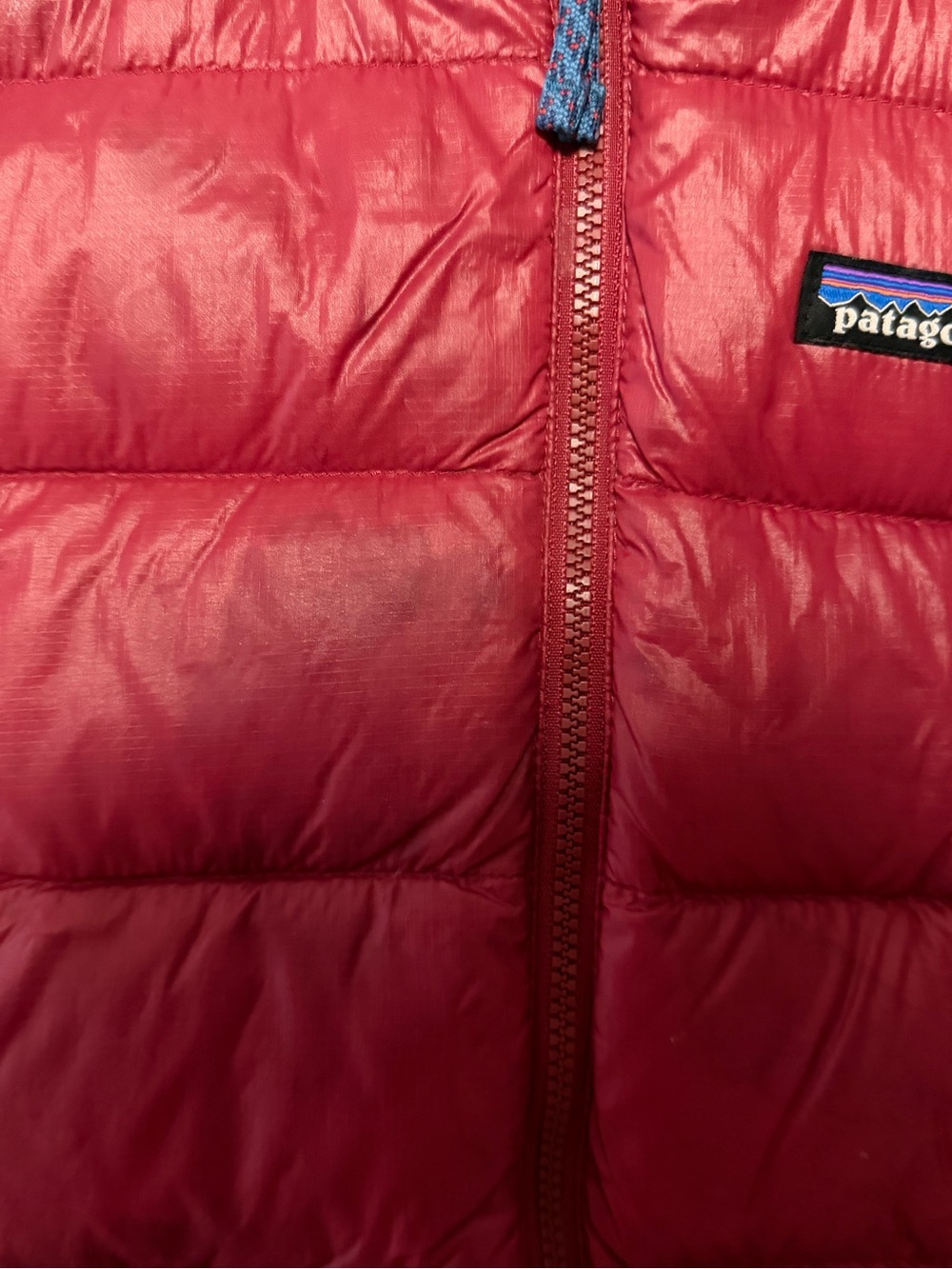 Patagonia Kids Red Hooded Down Puffer Jacket - Picture 3 of 3